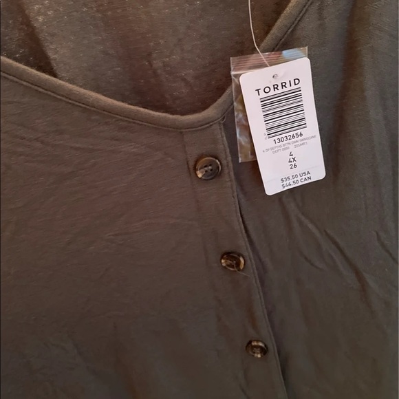 NWT TORRID TANK 4x - Picture 3 of 5